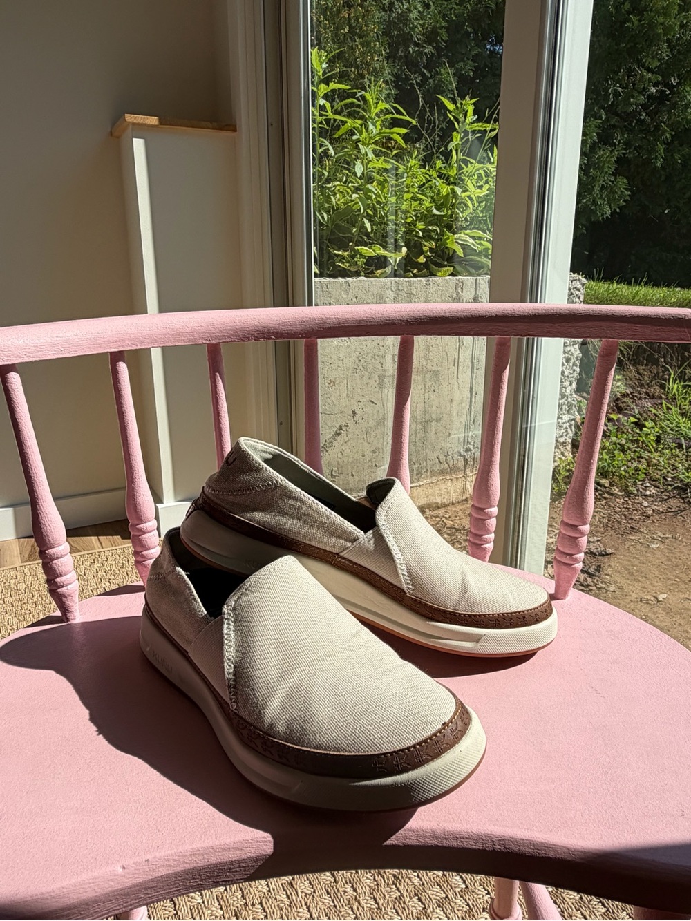 KURUCLOUD Orthopedic Athletic Women’s Slip-On Canvas Casual Shoes in Cream